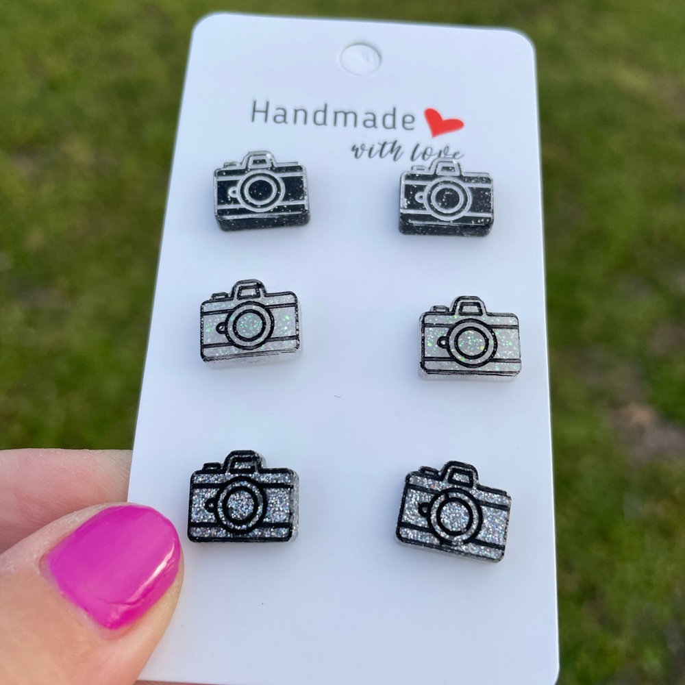 Handmade glitter resin vintage camera stud earrings